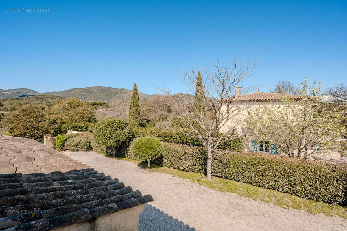 Maison à PLAN-DE-LA-TOUR