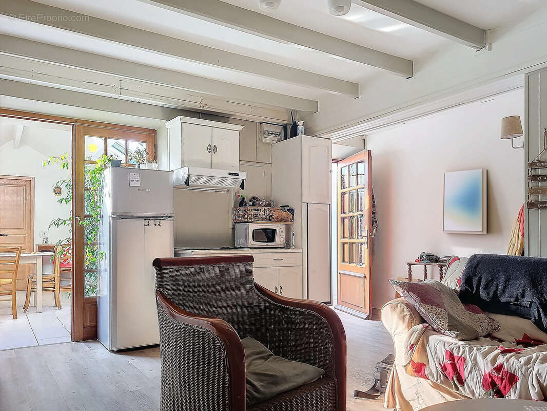 Maison à REGNEVILLE-SUR-MER