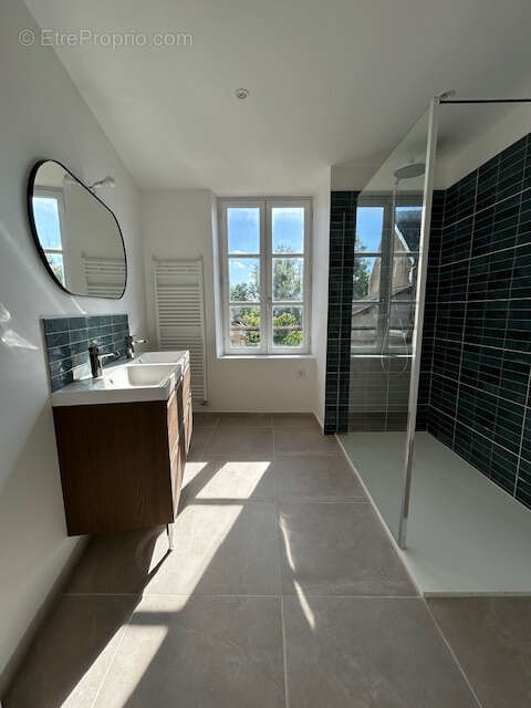 Maison à BONNY-SUR-LOIRE