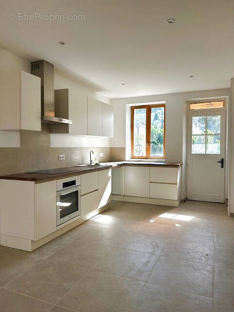 Maison à BONNY-SUR-LOIRE