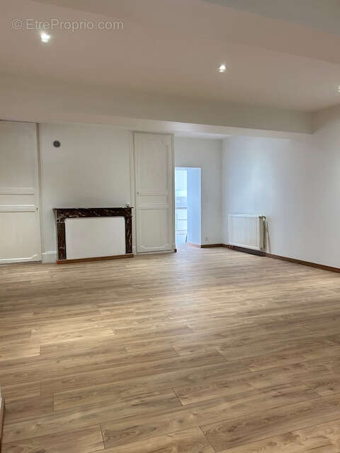 Maison à BONNY-SUR-LOIRE