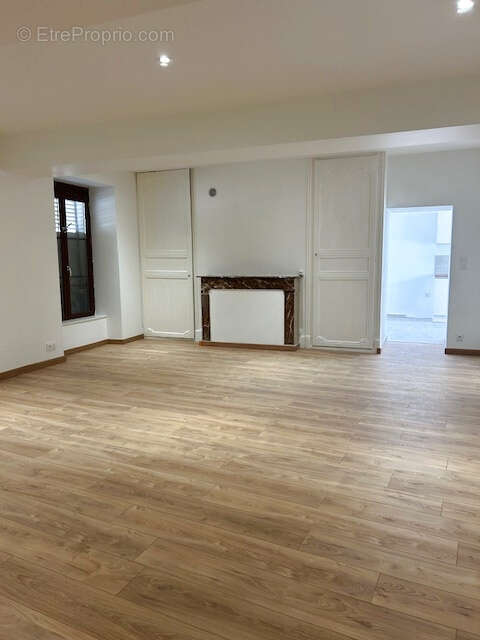 Maison à BONNY-SUR-LOIRE