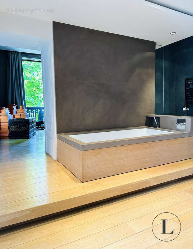 Maison à CALUIRE-ET-CUIRE