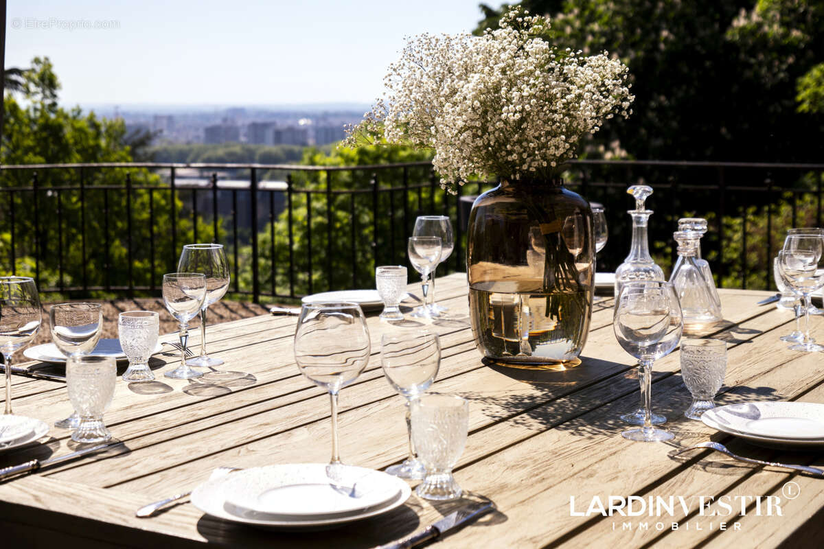 Maison à CALUIRE-ET-CUIRE
