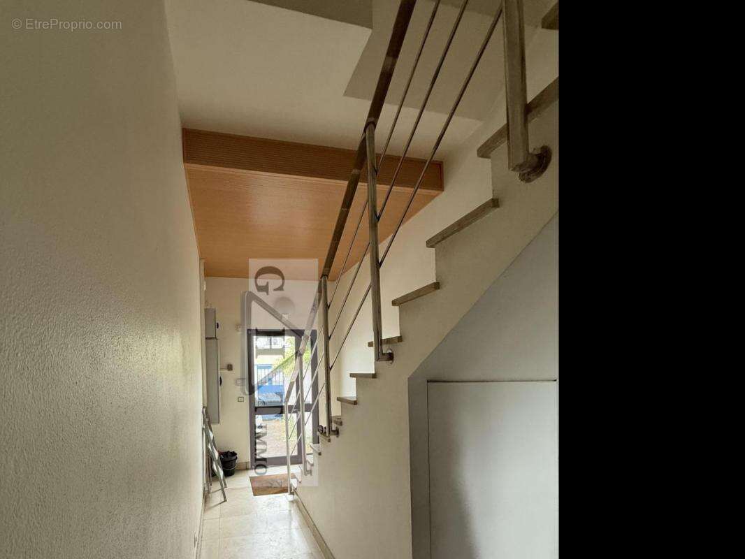 Commerce à MONTREUIL