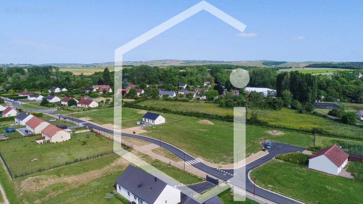 Terrain à SANCERRE