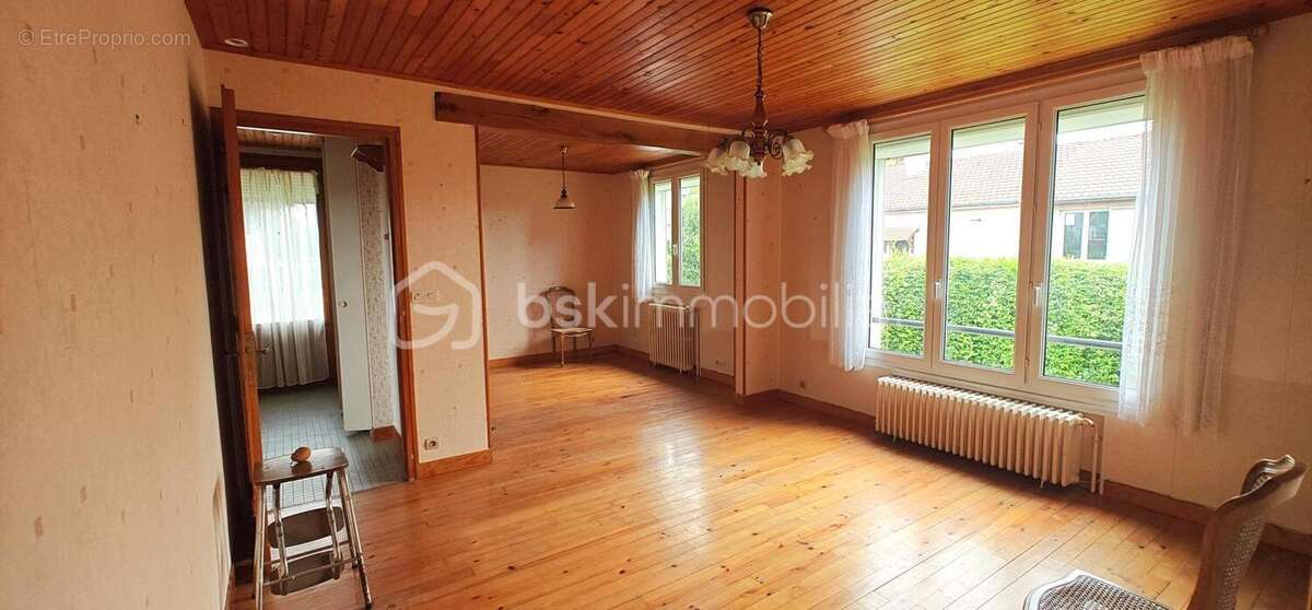 Maison à BRAY-SUR-SEINE