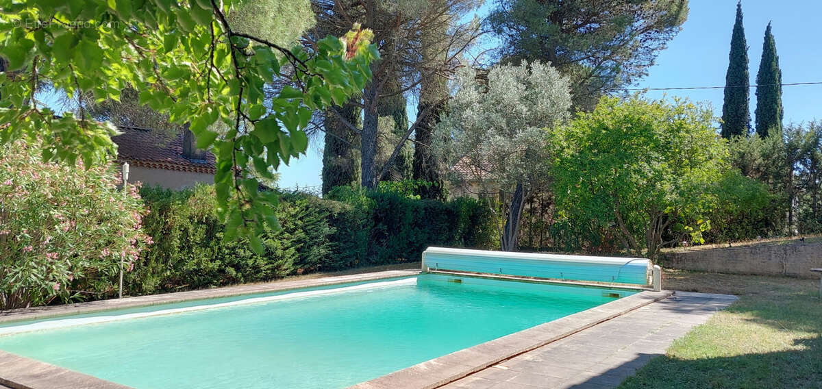 Maison à PONT-SAINT-ESPRIT