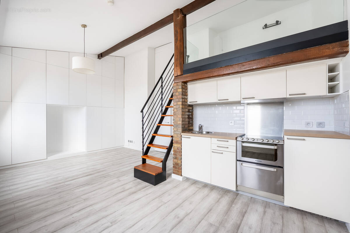 Appartement à PARIS-12E