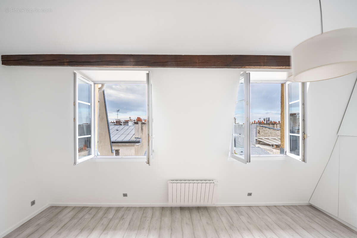 Appartement à PARIS-12E