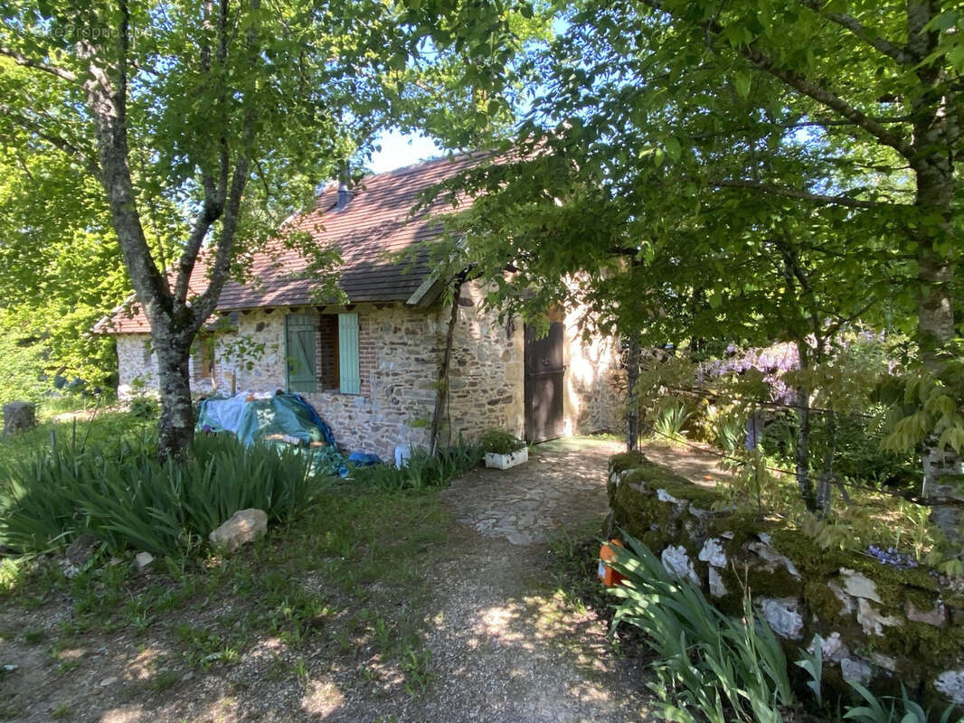 Maison à SAINT-MESMIN