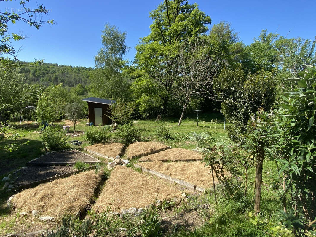 Maison à SAINT-MESMIN
