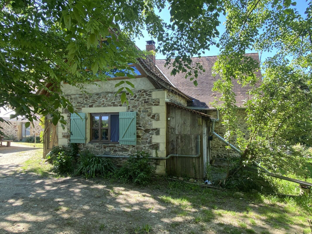 Maison à SAINT-MESMIN