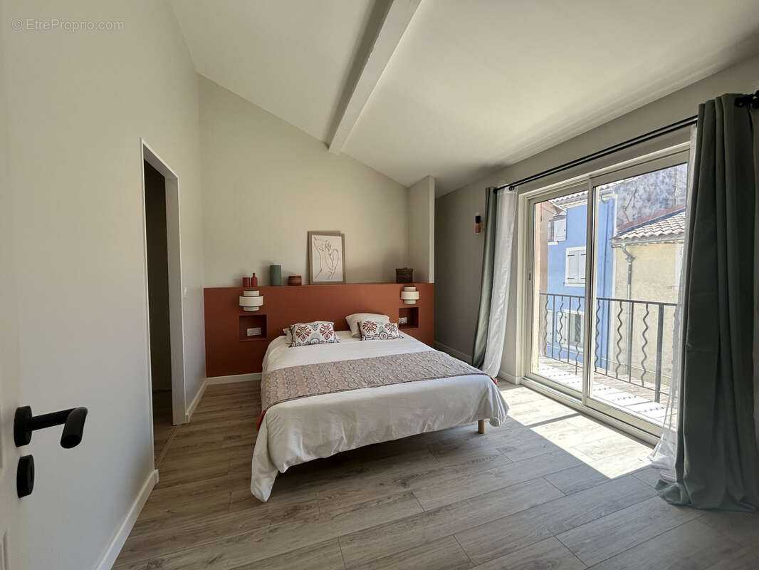 Maison à COLLOBRIERES