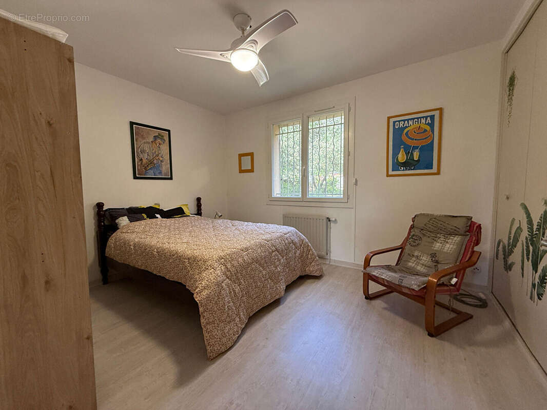 Maison à CHATEAUNEUF-DE-GADAGNE