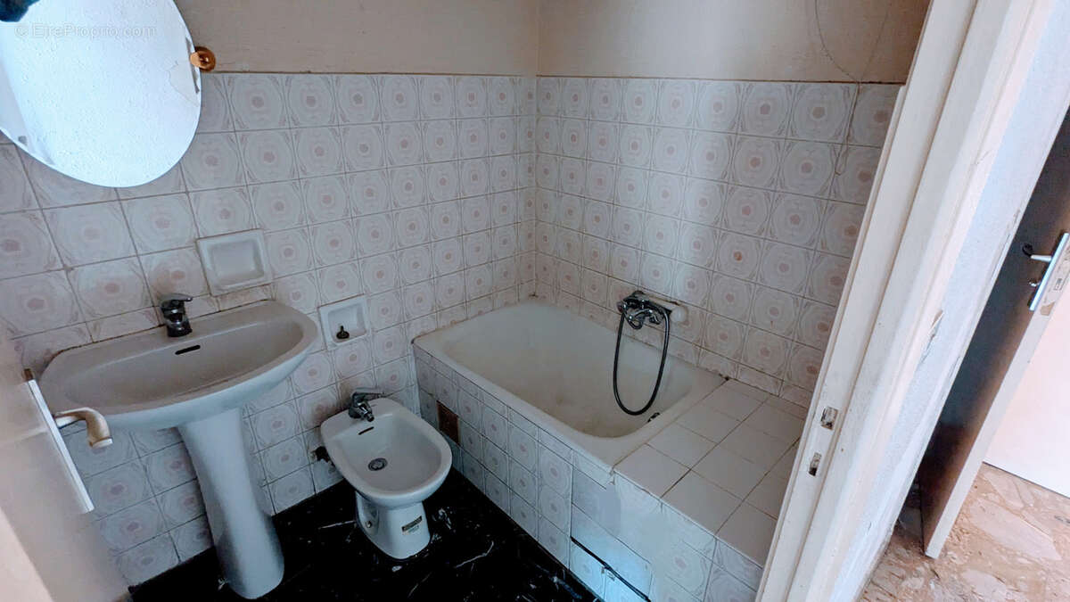 Appartement à VENCE