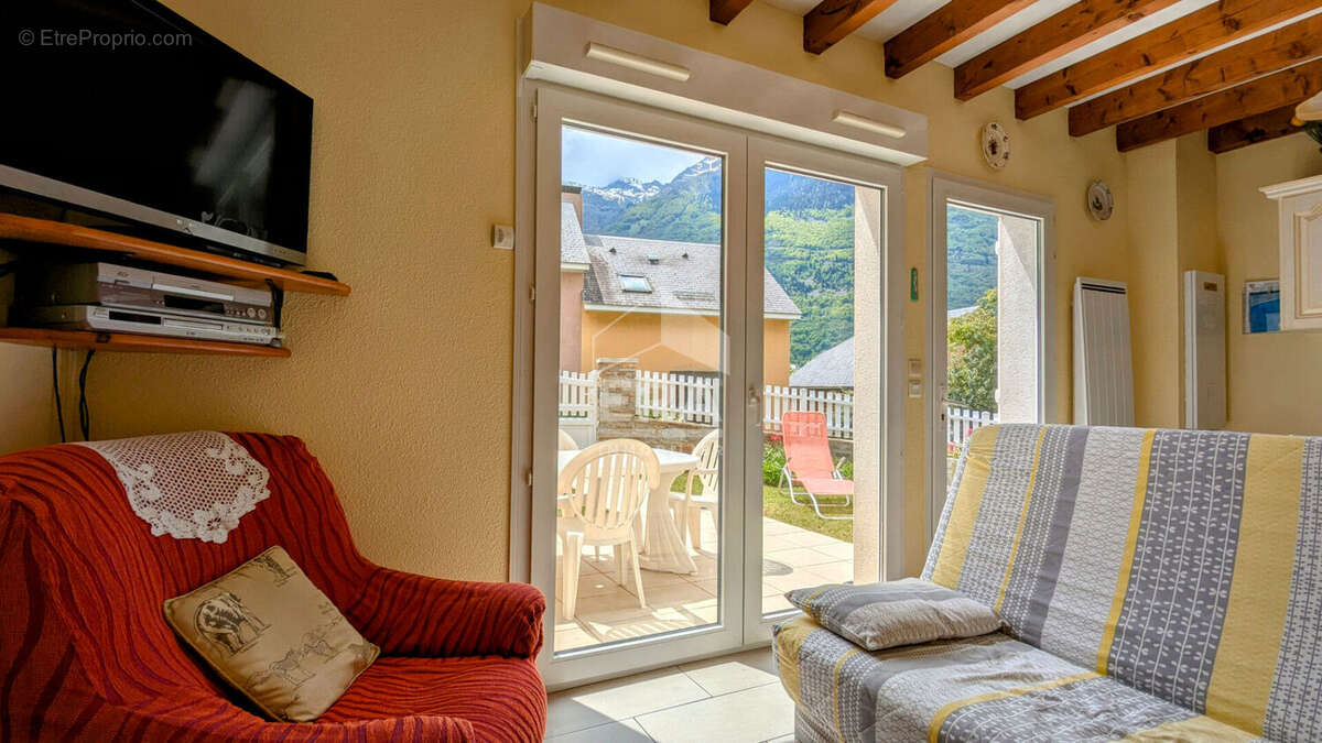 Maison à LUZ-SAINT-SAUVEUR