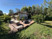 Maison à SAINT-PIERRE-DE-BRESSIEUX