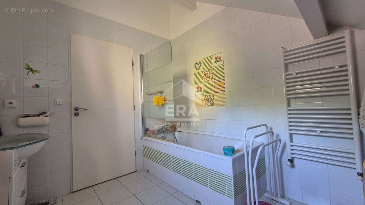 Maison à BRIE-COMTE-ROBERT