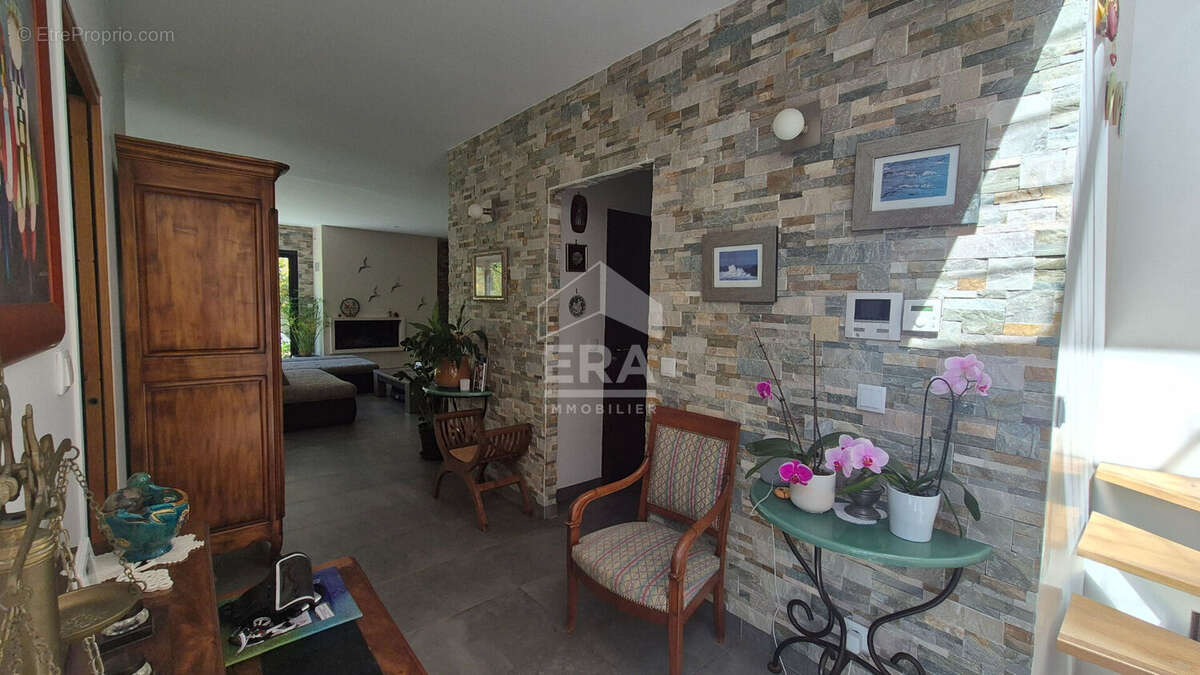 Maison à BRIE-COMTE-ROBERT