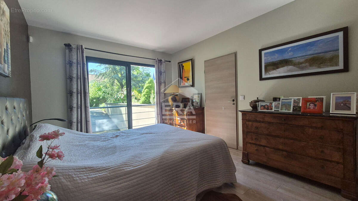 Maison à BRIE-COMTE-ROBERT