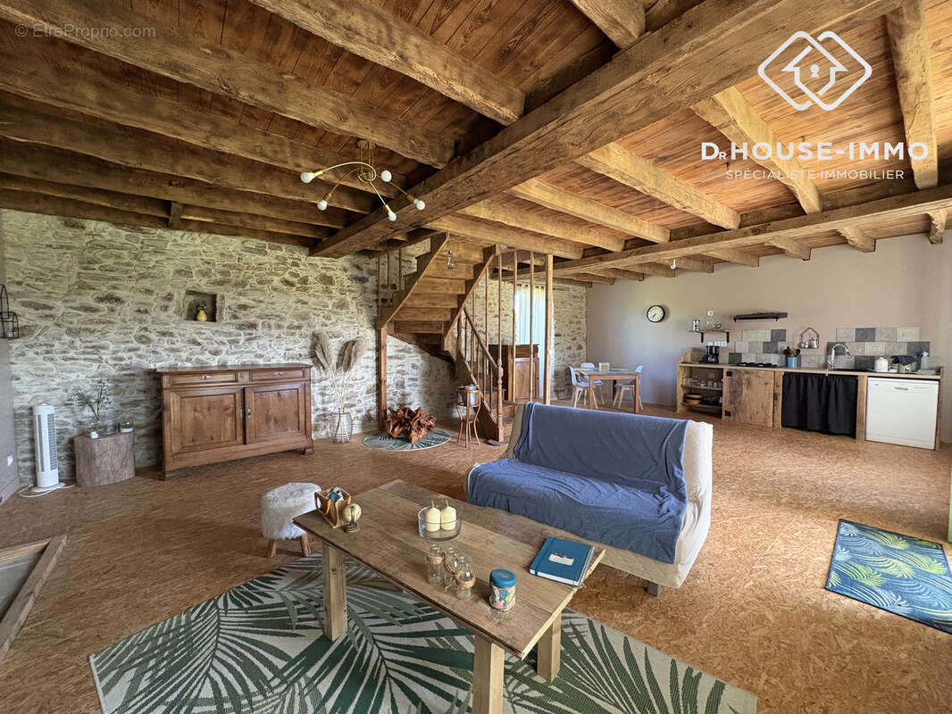 Maison à SAINT-JORY-DE-CHALAIS