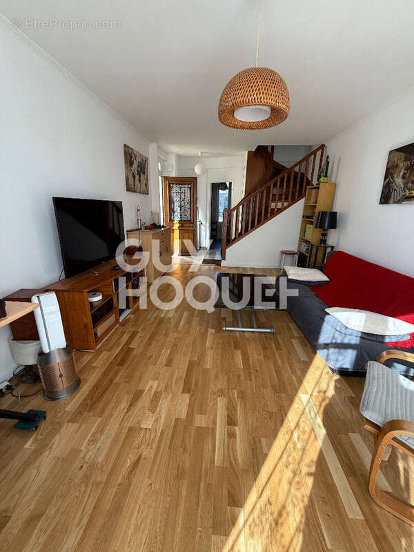 Maison à FONTENAY-SOUS-BOIS