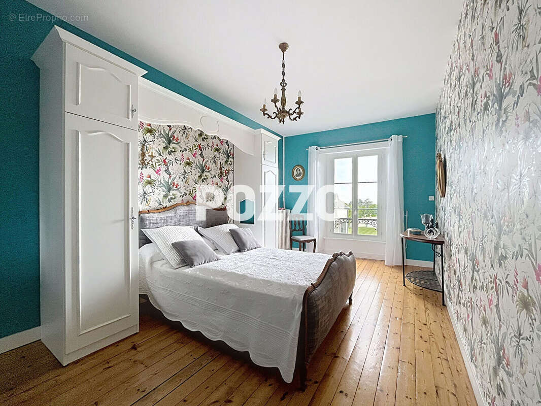 Maison à TURQUEVILLE