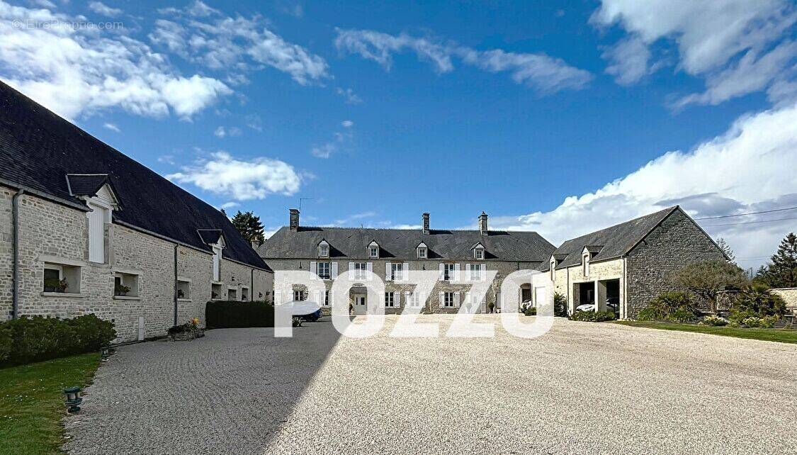 Maison à TURQUEVILLE