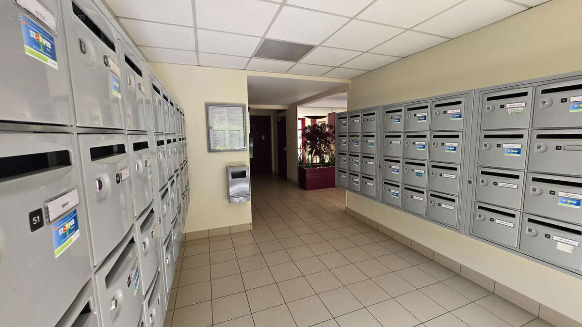 Appartement à SAINT-MICHEL-SUR-ORGE