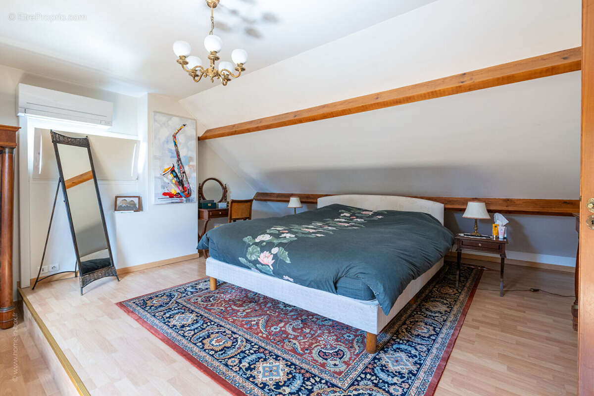 Maison à NOISY-LE-GRAND