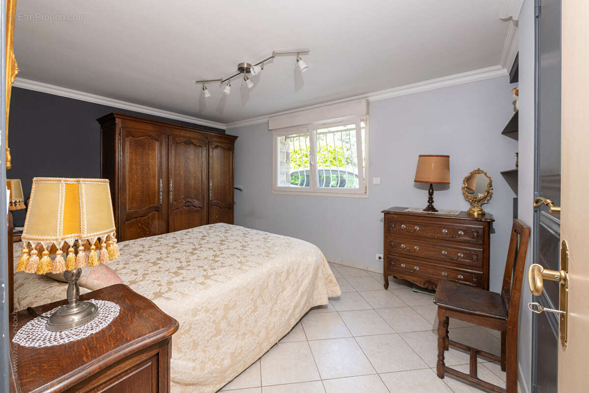 Maison à NOISY-LE-GRAND