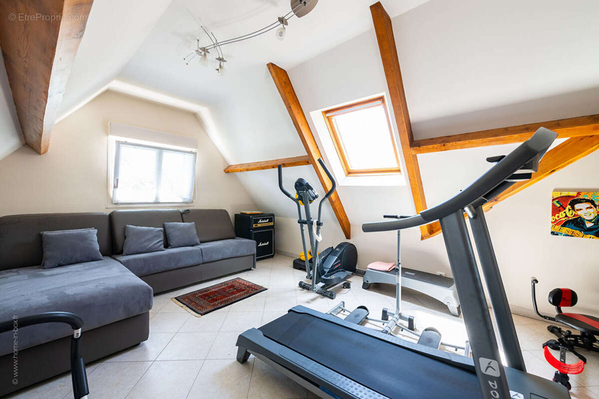 Maison à NOISY-LE-GRAND