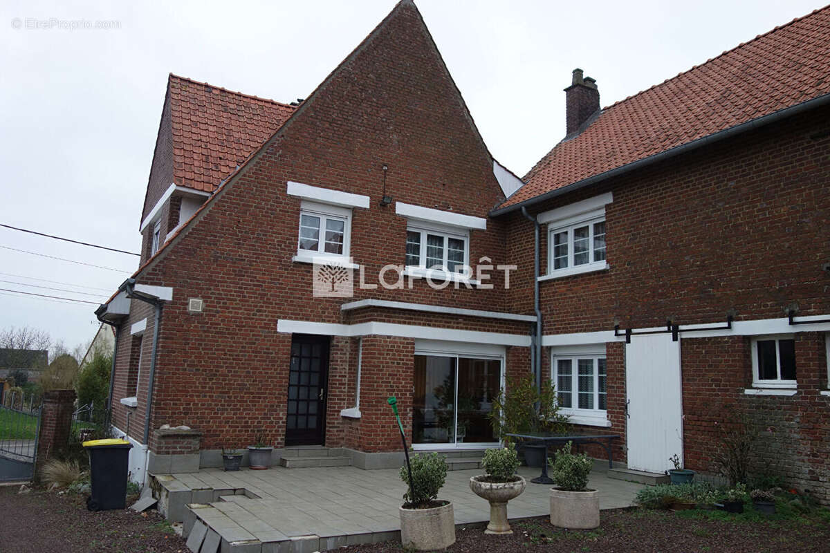 Maison à CAMPAGNE-LES-HESDIN