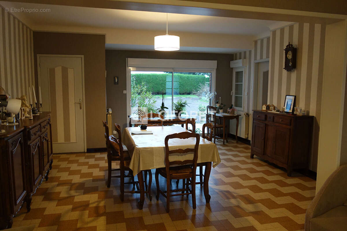 Maison à CAMPAGNE-LES-HESDIN