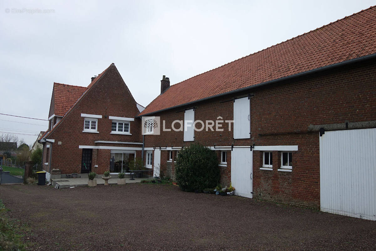 Maison à CAMPAGNE-LES-HESDIN