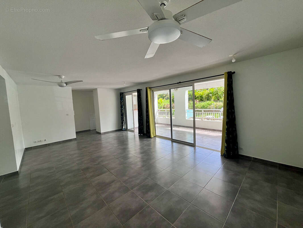 Appartement à LES TROIS-ILETS