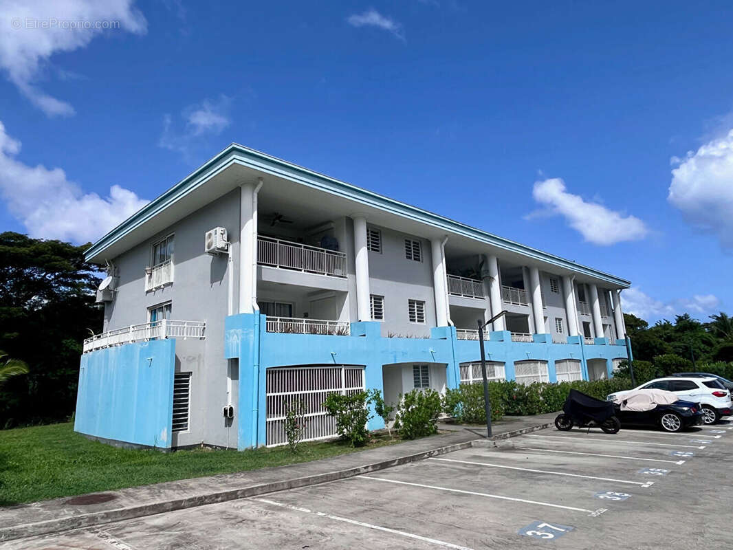 Appartement à LES TROIS-ILETS