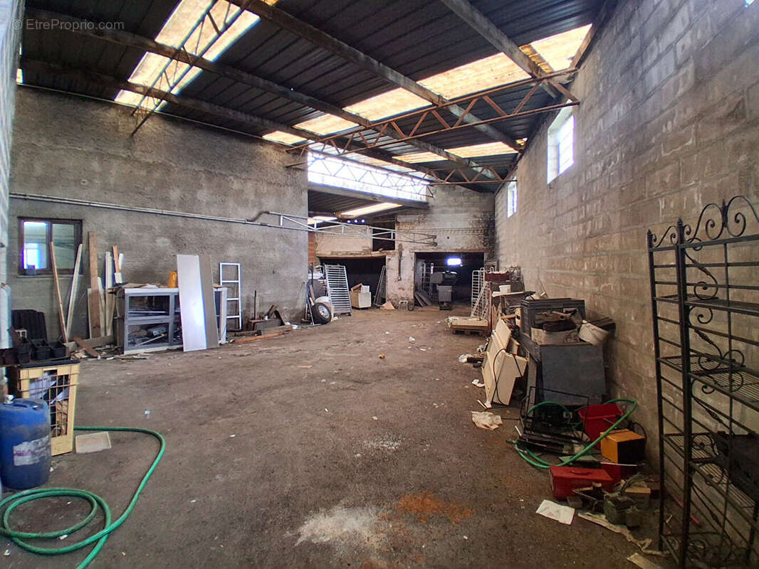 Maison à ETREAUPONT