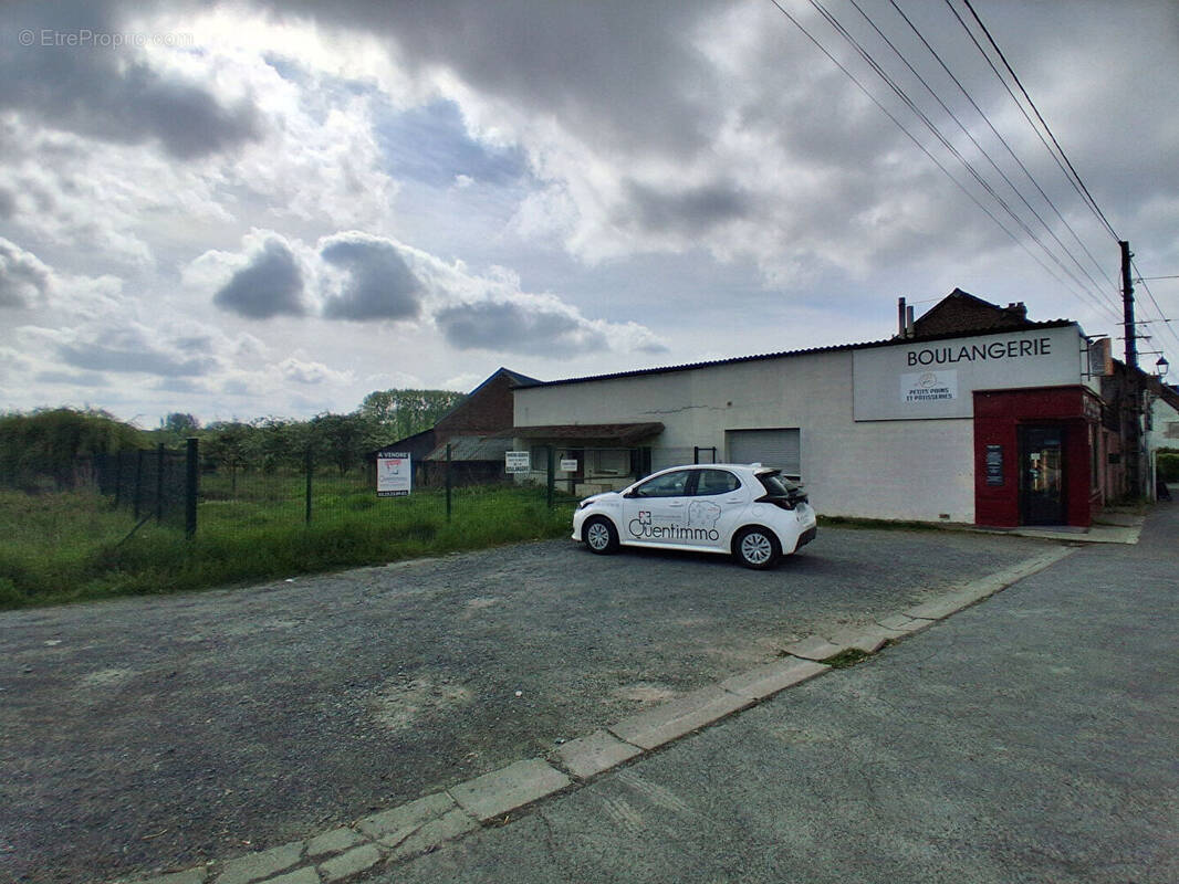 Maison à ETREAUPONT