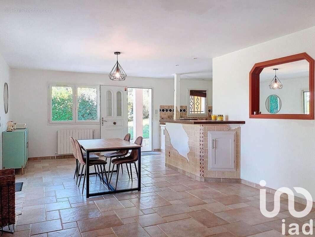 Photo 8 - Maison à PERISSAC