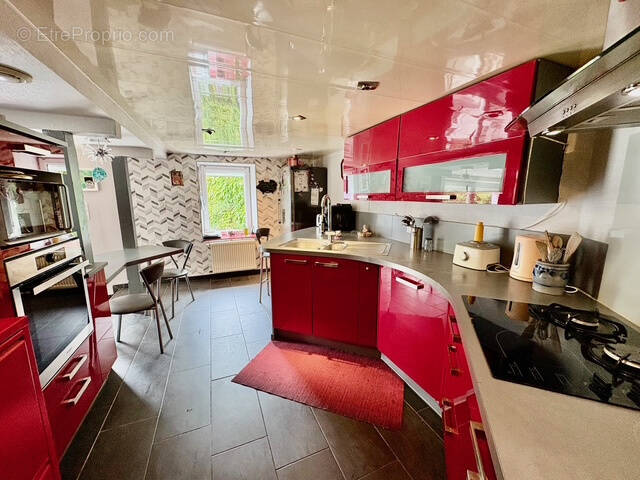 Maison à PLANCHER-BAS