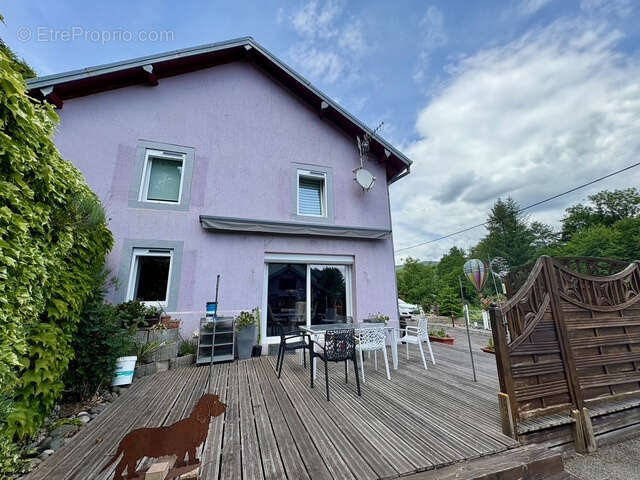 Maison à PLANCHER-BAS