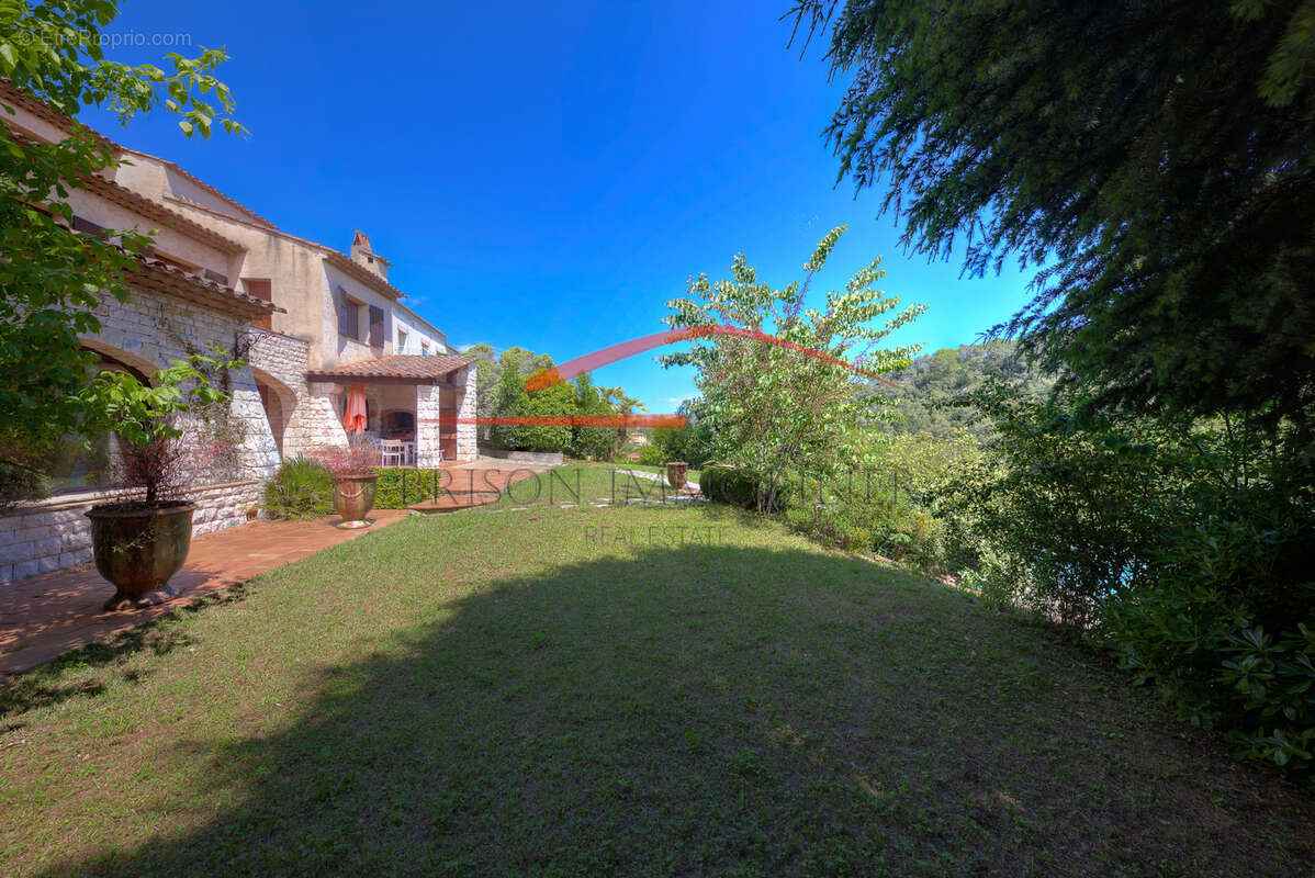Maison à LA COLLE-SUR-LOUP