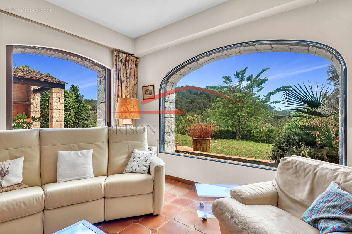 Maison à LA COLLE-SUR-LOUP