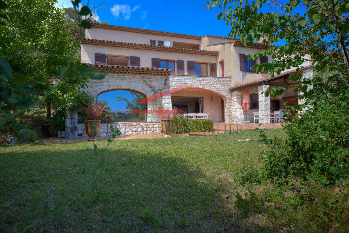 Maison à LA COLLE-SUR-LOUP