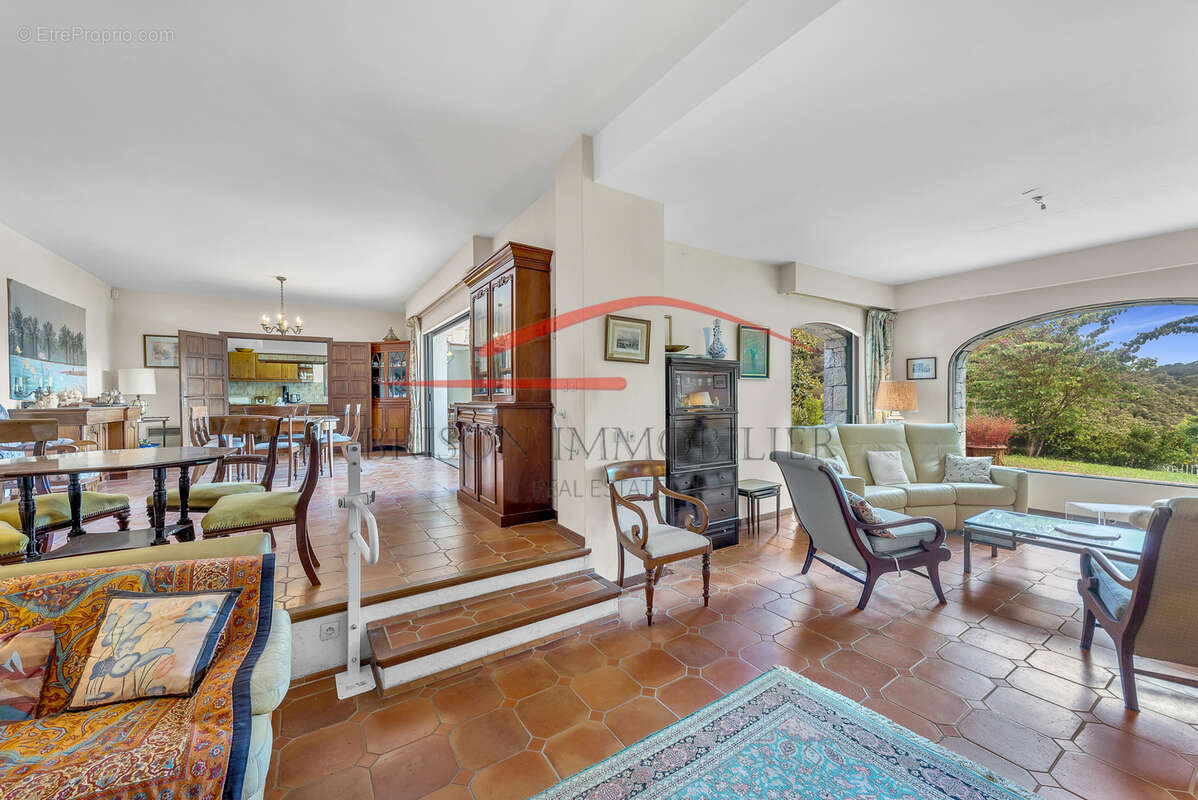 Maison à LA COLLE-SUR-LOUP