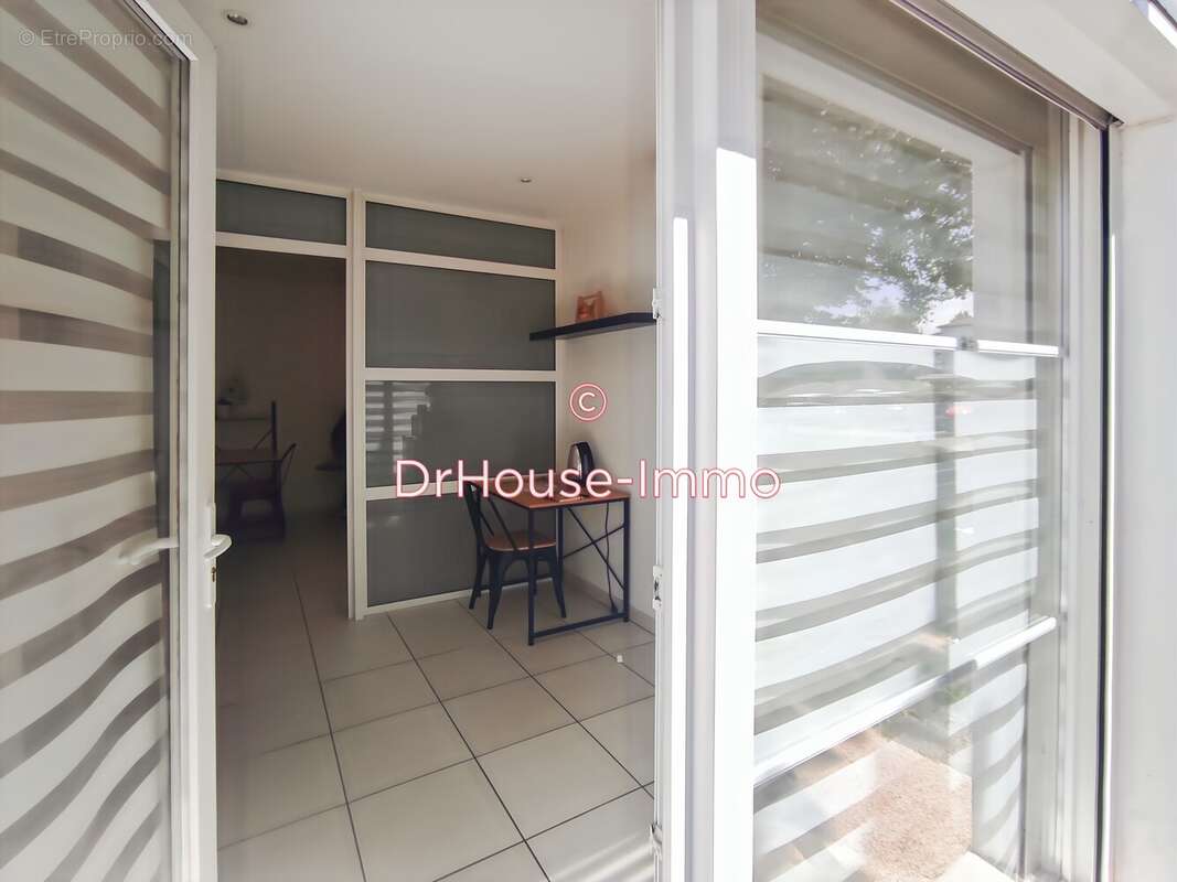 Commerce à SAINT-MARTIN-DE-SEIGNANX