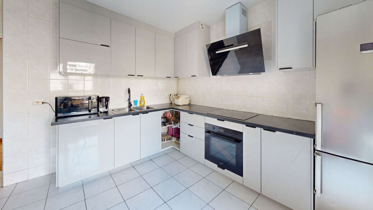 Appartement à PARIS-19E