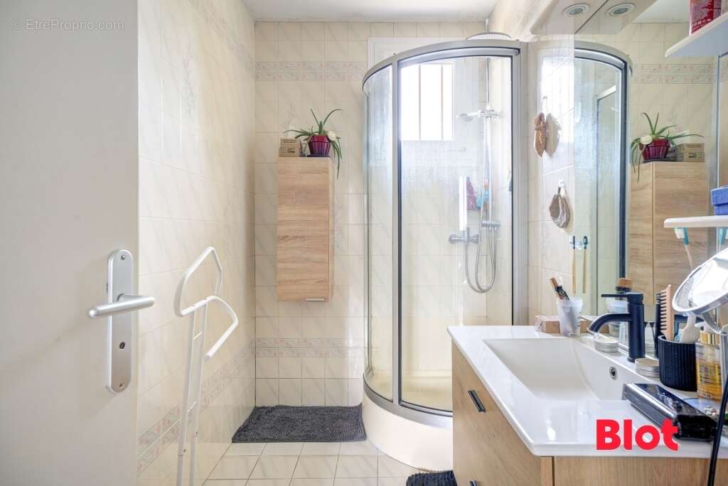 Maison à SAINT-BENOIT-DES-ONDES